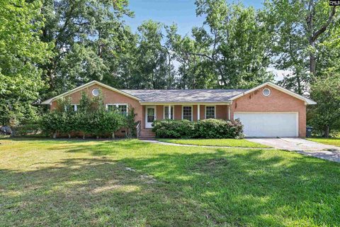 119 Charing Cross Road active home in Old Friarsgate, Irmo, SC