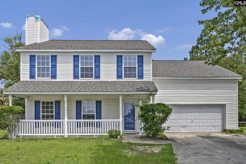 121 Kelberry Court pending home in Lexington Hills, Lexington, SC