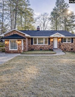 2532 Parkwood Drive