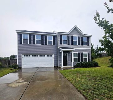 1014 Sequoia Court active home in Ridgeview, Lexington, SC