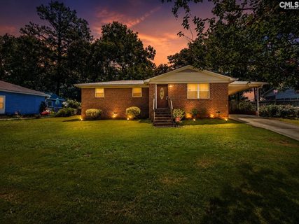 1512 Hollingshed Road pending home in Dutch Village, Irmo, SC
