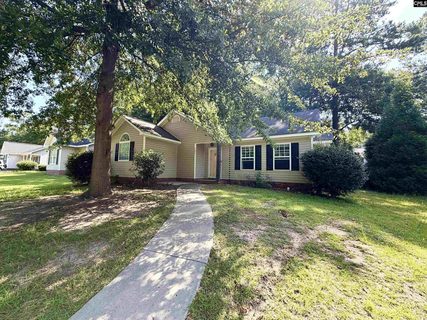 Homes in The Pines, Columbia