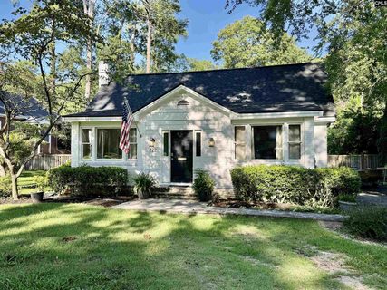 822 Poinsettia Street pending home in Heathwood, Columbia, SC
