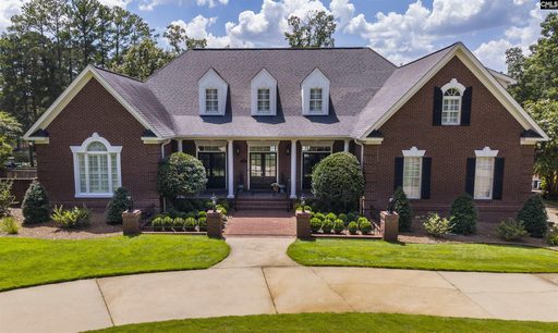 The Oaks, Chapin