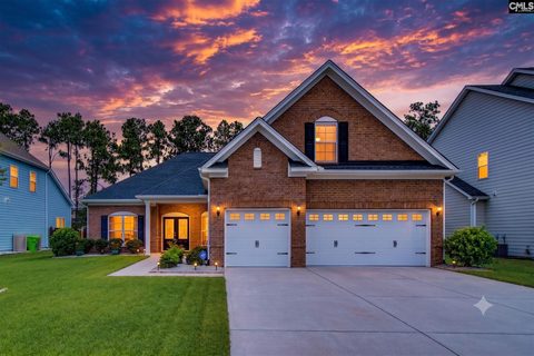 A home in Longcreek Long Cove