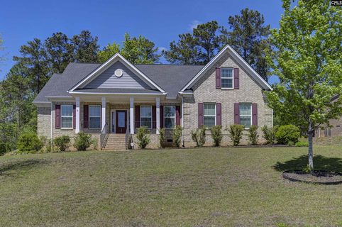 587 Wild Hickory Lane active home in Ashley Oaks, Blythewood, SC