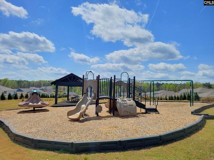 1013 Eagleston Way pending home in Grand Arbor, Blythewood, SC
