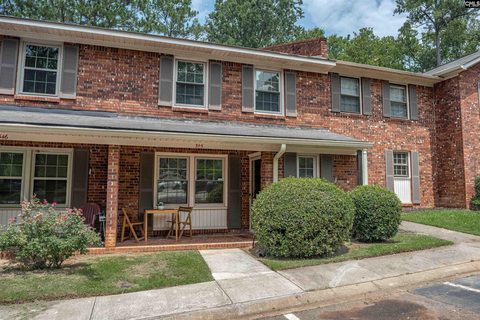 345 Rutledge Place active home in Carriage Lane, Columbia, SC