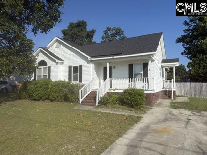412 Ymca Road active home in Colony Lakes, Lexington, SC