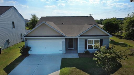 1021 Sease Garden Court active home in Finlay Farms, Gilbert, SC