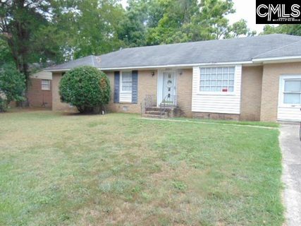 2341 Coco Road active home in Broad River Estates, Columbia, SC