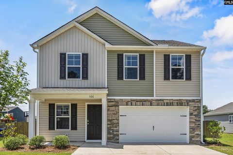 166 Carriagebrook Circle active home in Carriagebrook, Camden, SC