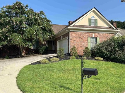 112 White Birch Circle active home in Wildewood, Columbia, SC