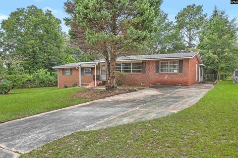 1944 Quaker Road active home in Drexel Lake, Columbia, SC