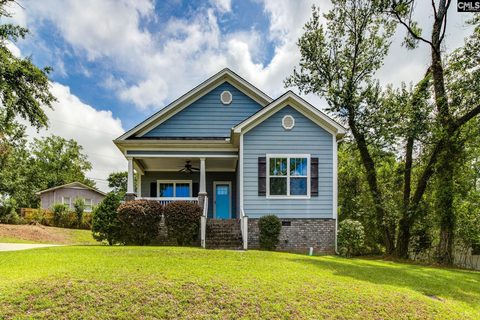 81 Riverview Court active home in Earlewood, Columbia, SC