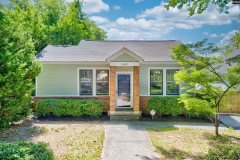 1002 Benton Street active home in Elmwood Park, Columbia, SC