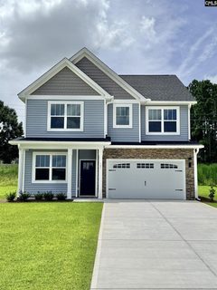 187 Andover Way active home in Sylvan Ridge, Lugoff, SC