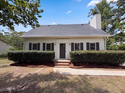 124 Calloway Court pending home in Wedgwood, Columbia, SC