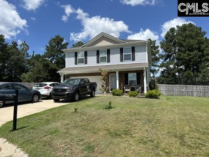 322 Copper Queen Court active home in Copper Bluff, Lexington, SC