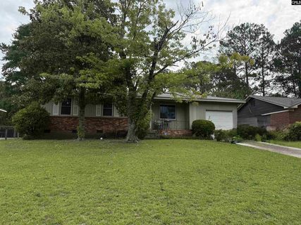 213 Ramblewood Drive active home in Pine Lakes, Columbia, SC