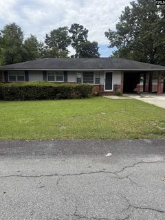 2104 Porter Drive active home in Twin Lakes Hills, Columbia, SC