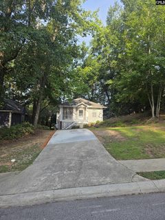618 Laurel Hill Lane active home in Laurel Hill, Columbia, SC