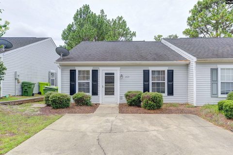 209 Hounds Court N active home in Alta Monte, Columbia, SC