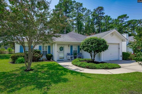 200 Twin Oaks Lane active home in Reflections, Columbia, SC