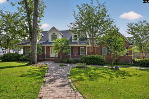 Lake Village, Leesville