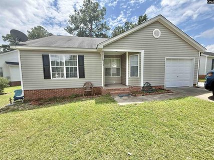 212 Jaybird Lane active home in Devon Green, Columbia, SC