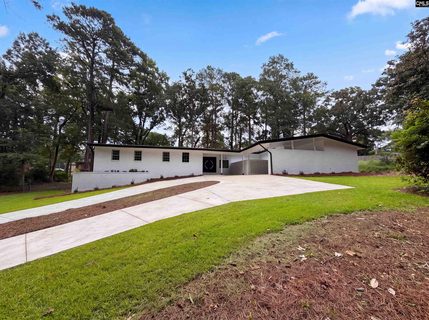 316 Arbor Drive active home in Forest Lake Estates, Columbia, SC