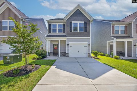 1034 Crescent Moon Loop active home in Savannah Woods, Hopkins, SC