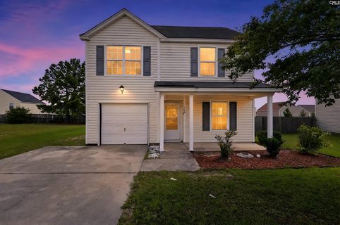308 E Waverly Place Court active home in Waverly Place, Columbia, SC