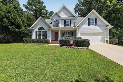 8 Otter Trail Court active home in Heritage Hills, Columbia, SC