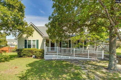 313 Centeridge Drive active home in Chimneyridge, Columbia, SC