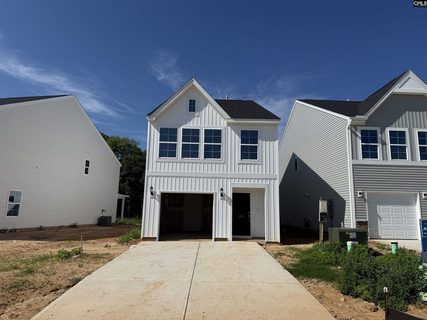 332 Tartan Road active home in Laurinton Farms, Hopkins, SC