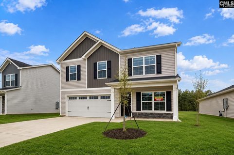 A home in Canary Woods