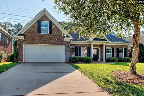 247 Grandflora Lane active home in Magnolia Point, Columbia, SC