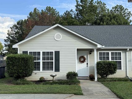 109 Owl Trace Lane active home in Owl Trace, Chapin, SC