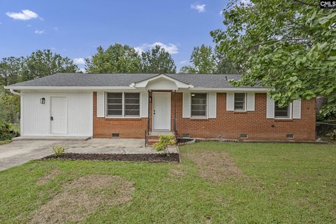 A home in Pine Lakes