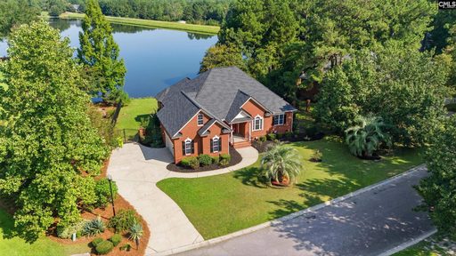 Homes in Woodlake, Columbia