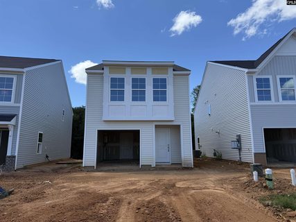 350 Tartan Road active home in Laurinton Farms, Hopkins, SC