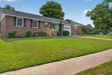 Homes in Pine Lakes, Columbia