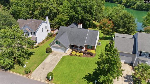 160 Pond Oak Lane active home in Chestnut Hill Plantation, Columbia, SC