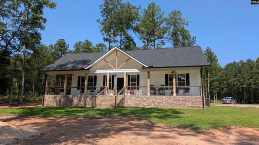 668 Goat Hill Road active home in Lake Wateree, Ridgeway, SC