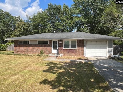 1744 Dupont Drive active home in Woodfield Park, Columbia, SC