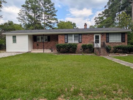 1013 Pinelane Road active home in Briarwood, Columbia, SC