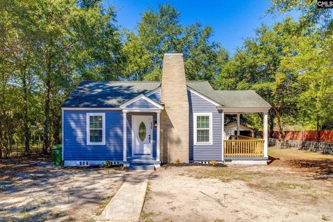 213 Ferrell Drive active home in West Bayview, Columbia, SC