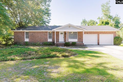 112 Shady Oak Drive pending home in Grayland Forest, Lexington, SC