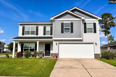 158 Honey Tree Road active home in Honeytree, Columbia, SC